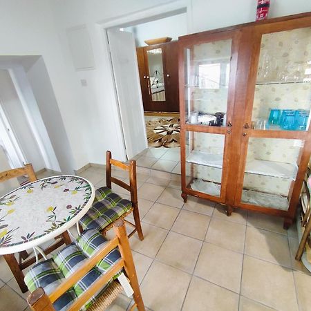 Faith'S Stone House Guest House Simou Екстериор снимка