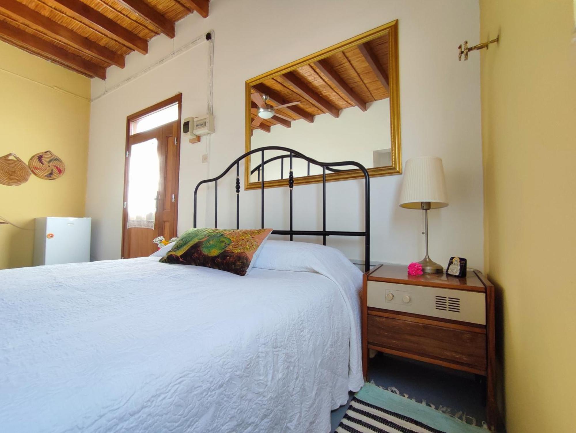 Faith'S Stone House Guest House Simou Екстериор снимка