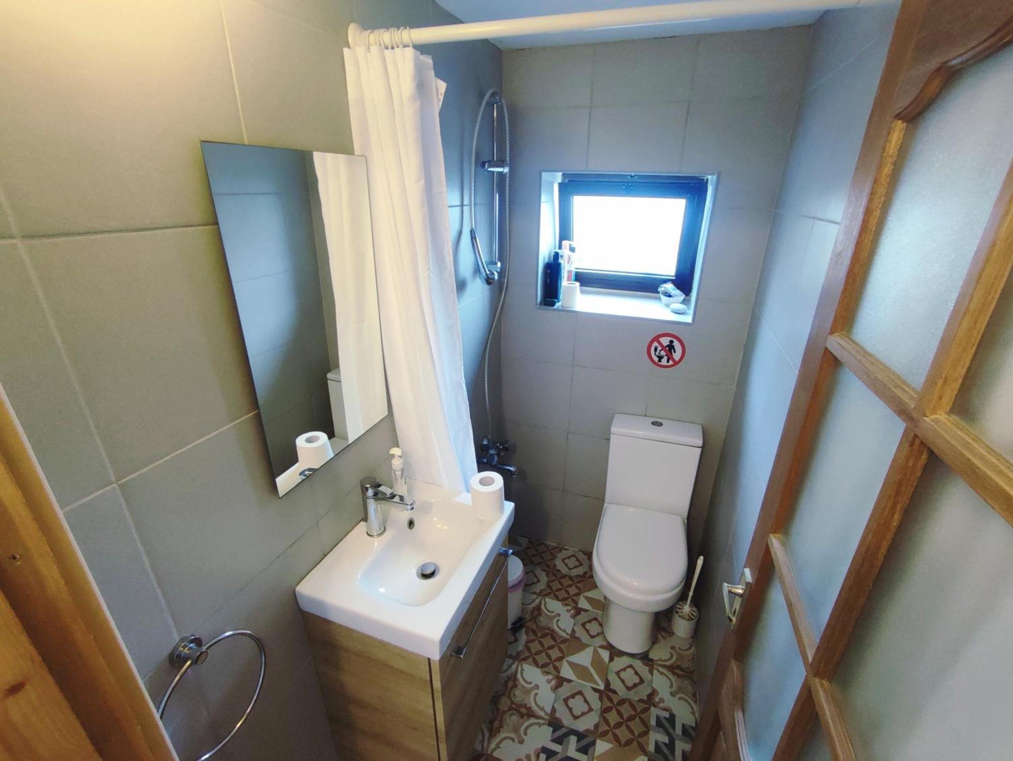 Faith'S Stone House Guest House Simou Екстериор снимка