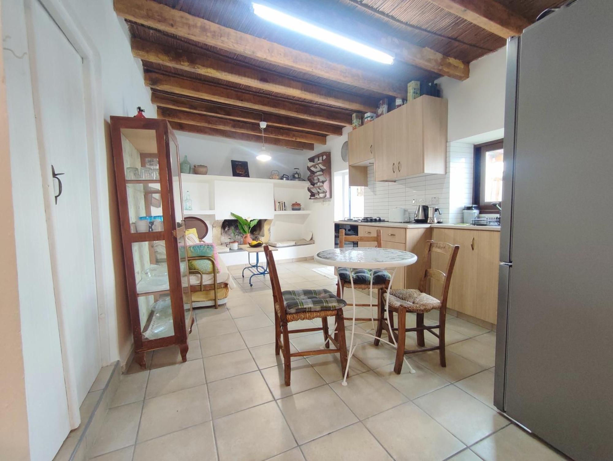 Faith'S Stone House Guest House Simou Екстериор снимка
