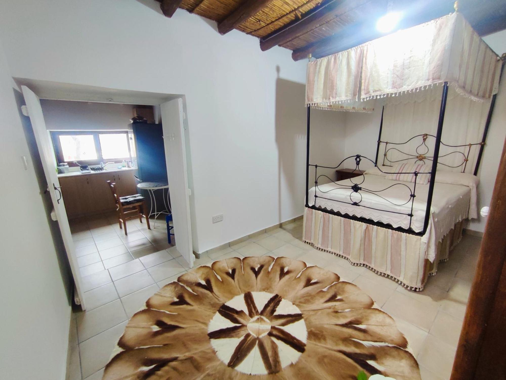 Faith'S Stone House Guest House Simou Екстериор снимка